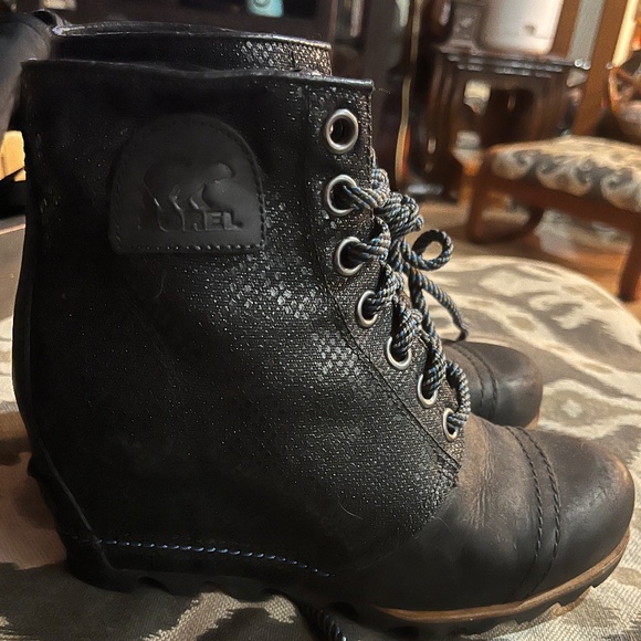 Sorrel Wedge Boot - Picture 3 of 4